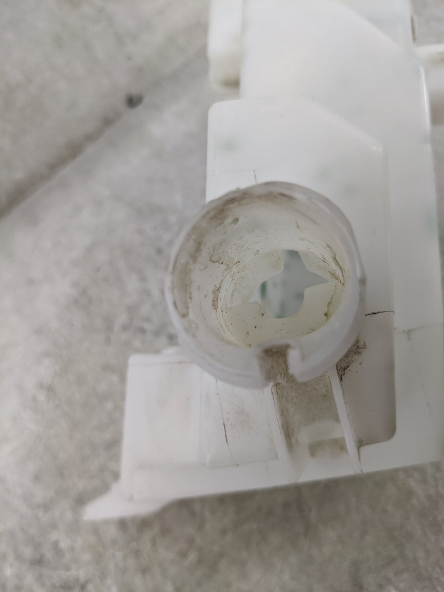 2014-2020 Nissan Rogue Radiator Coolant Overflow Expansion Tank Bottle 1477075 - Oemusedautoparts1.com