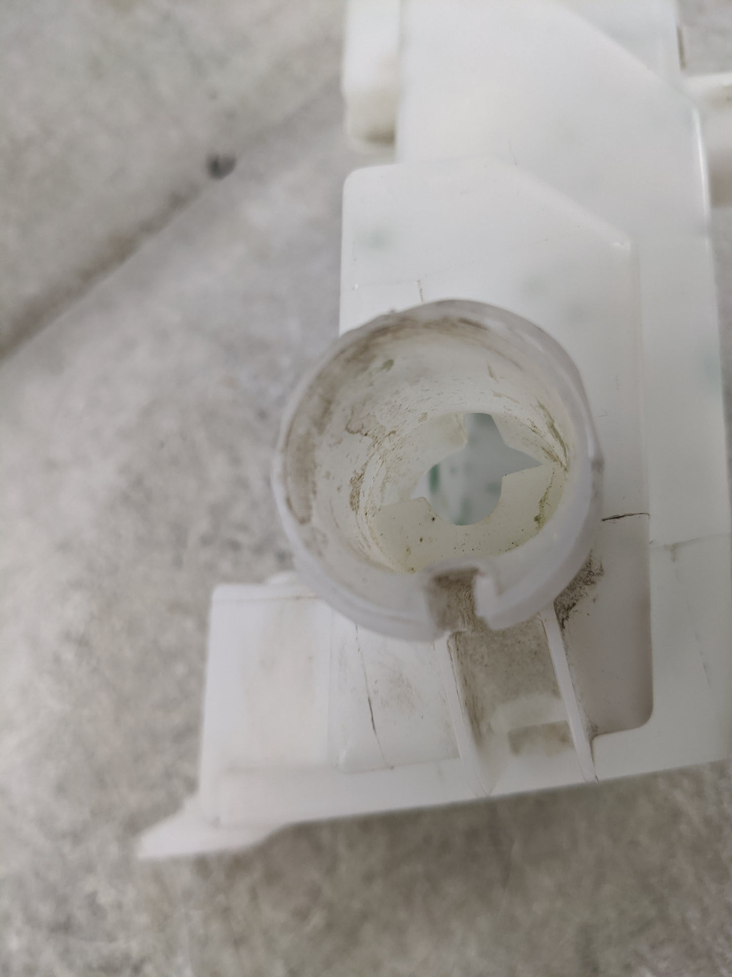 2014-2020 Nissan Rogue Radiator Coolant Overflow Expansion Tank Bottle 1477075 - Oemusedautoparts1.com