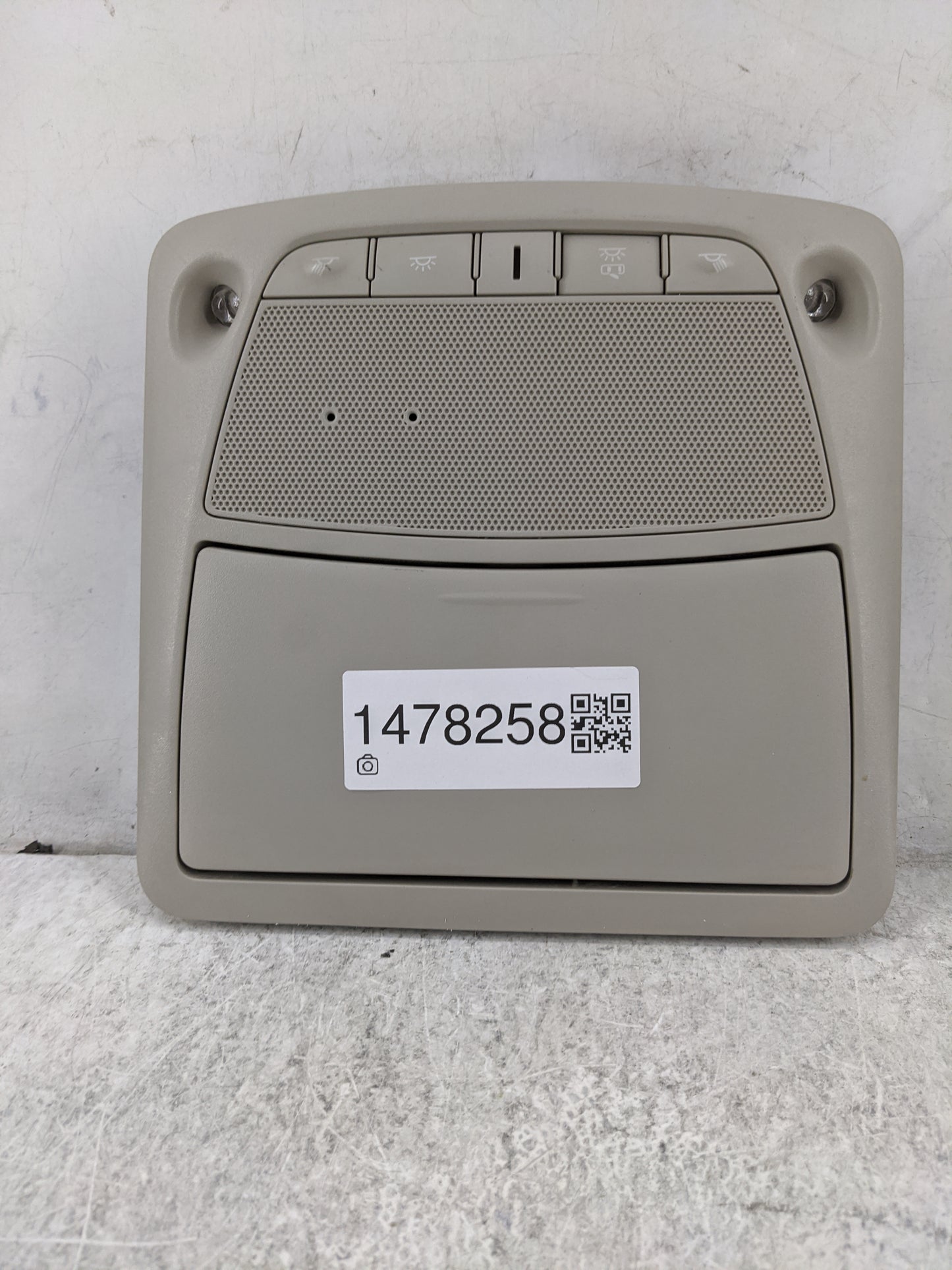 2020 Nissan Rogue Overhead Roof Console Tan - Oemusedautoparts1.com
