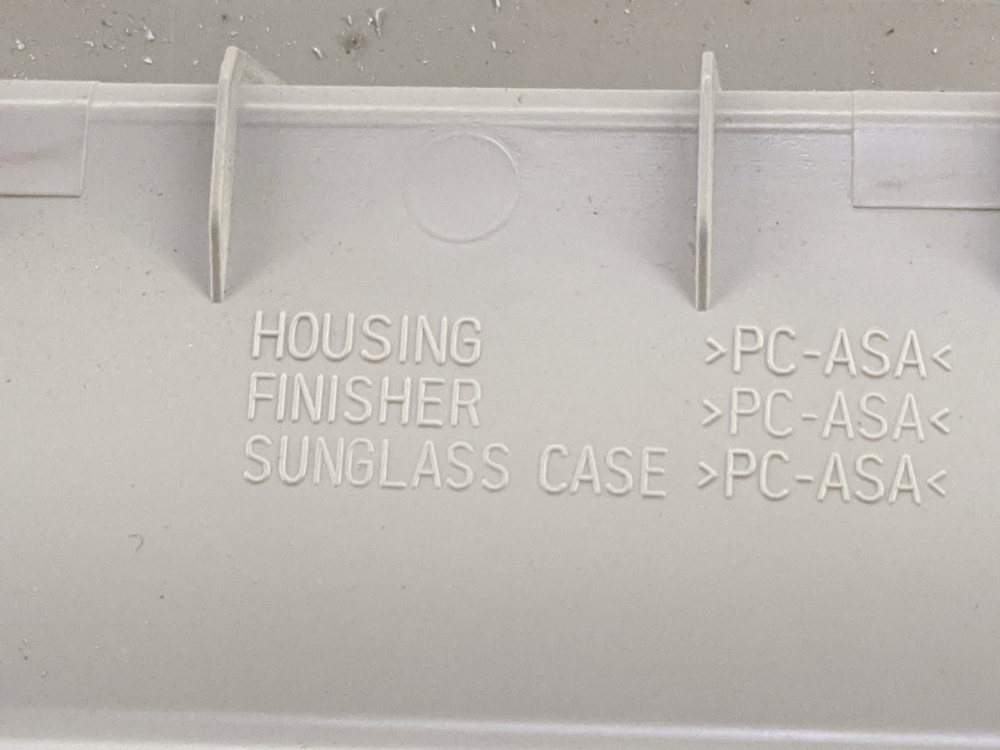 2020 Nissan Rogue Overhead Roof Console Tan - Oemusedautoparts1.com