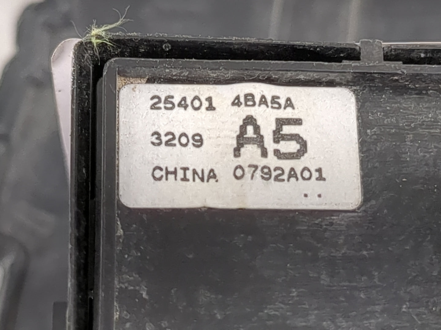 2014-2020 Nissan Rogue Passenger Right Power Window Switch 254014ba5a 1478489 - Oemusedautoparts1.com