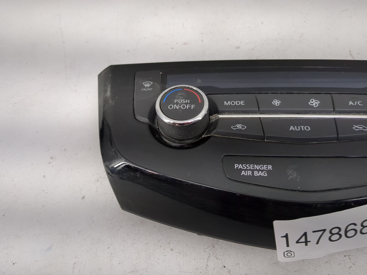 2017-2022 Nissan Rogue Climate Control Module Temperature AC/Heater Replacement P/N:27500-6MA0A T10936C Fits OEM Used Auto P