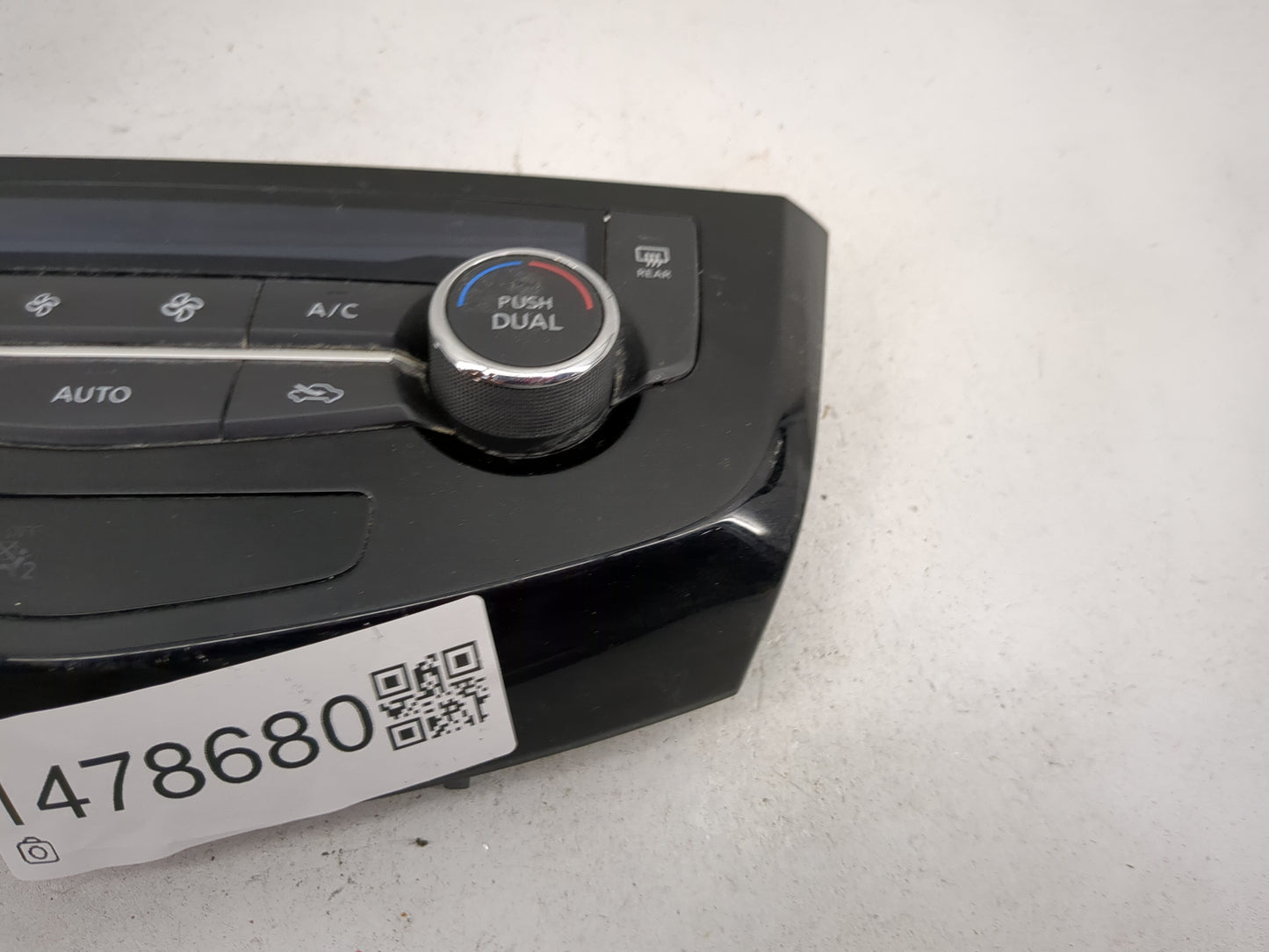 2017-2022 Nissan Rogue Climate Control Module Temperature AC/Heater Replacement P/N:27500-6MA0A T10936C Fits OEM Used Auto P