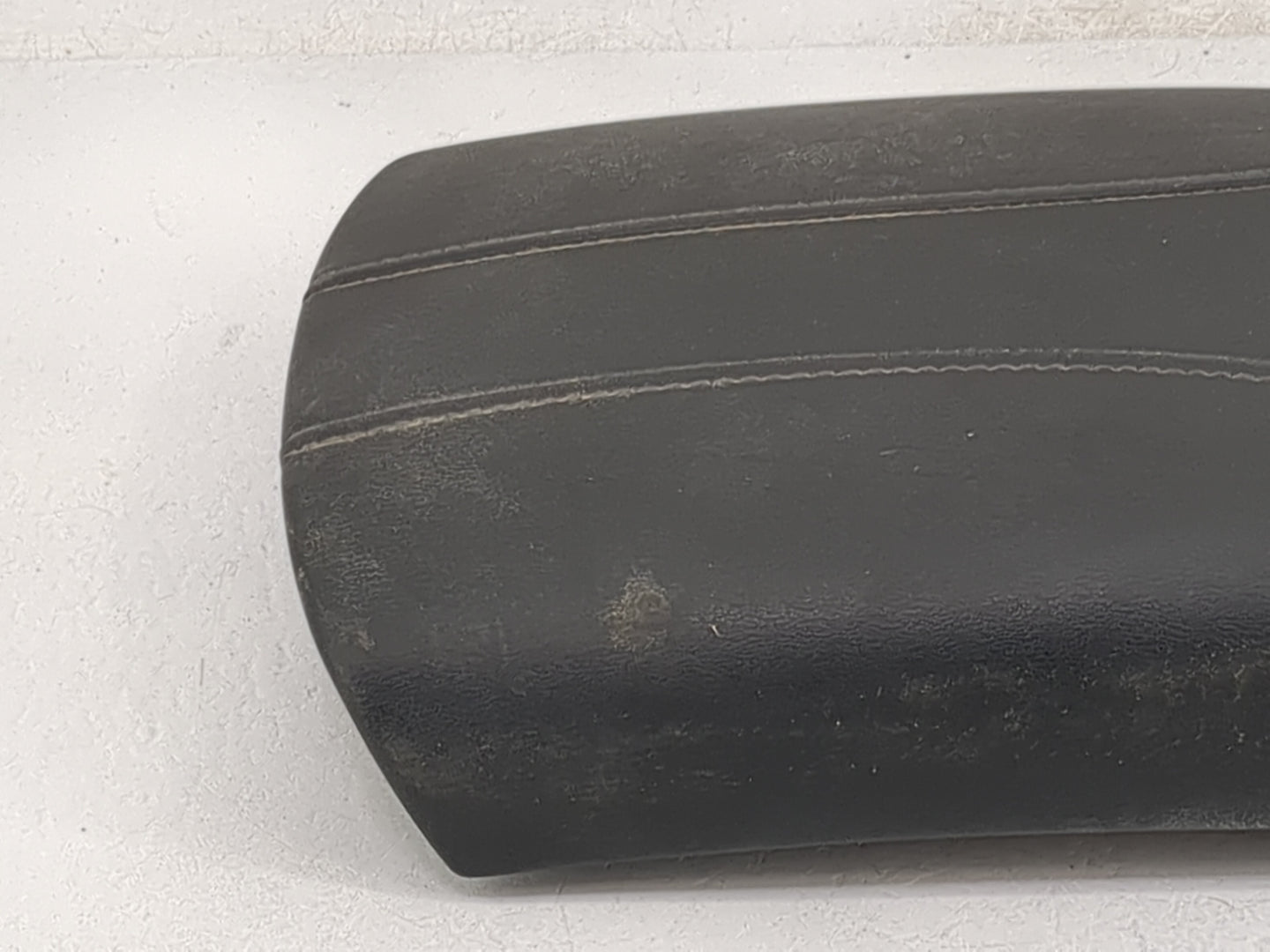 2020 Nissan Rogue Center Console Armrest Cover Lid Fits OEM Used Auto Parts - Oemusedautoparts1.com