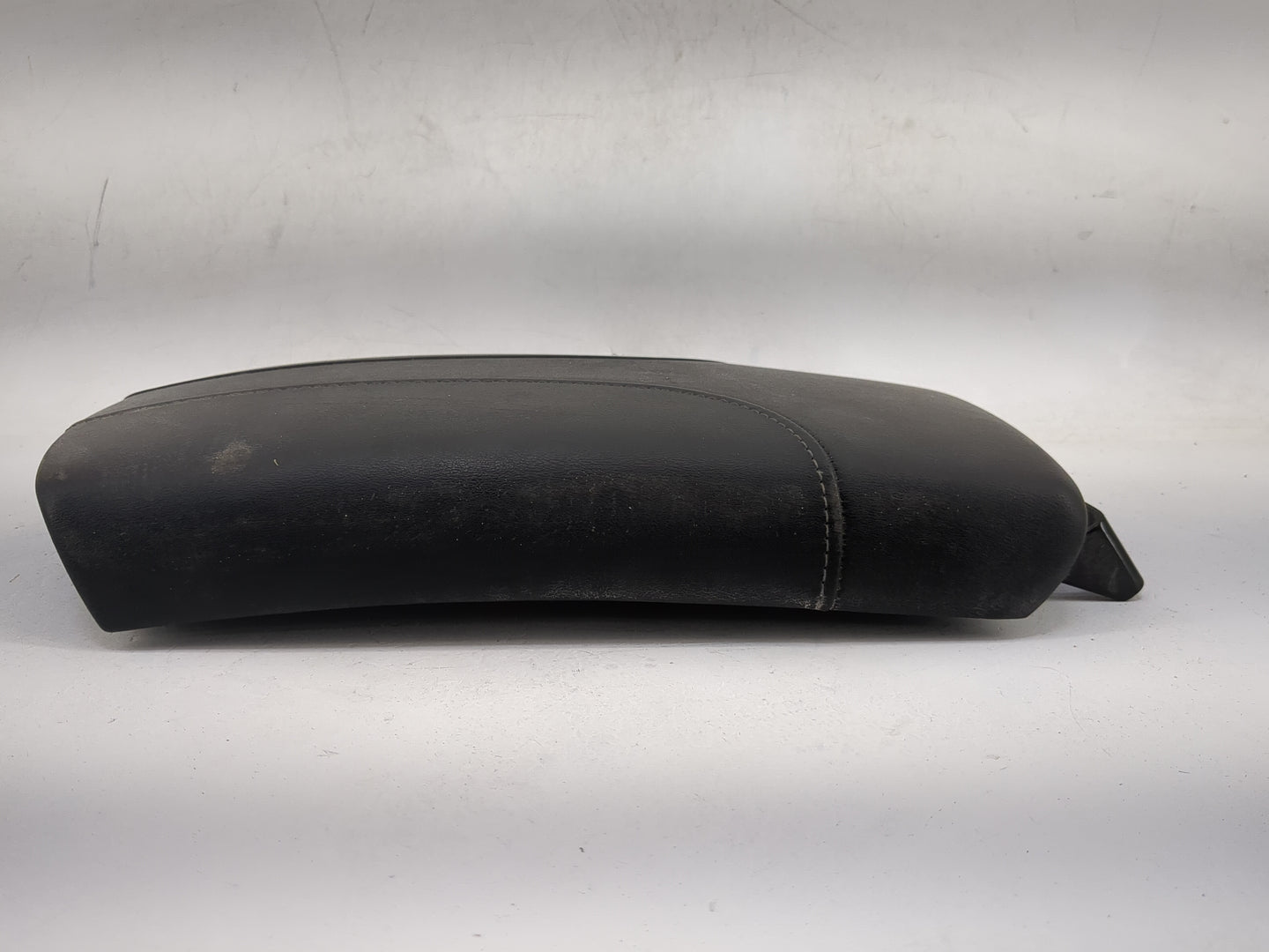 2020 Nissan Rogue Center Console Armrest Cover Lid Fits OEM Used Auto Parts - Oemusedautoparts1.com