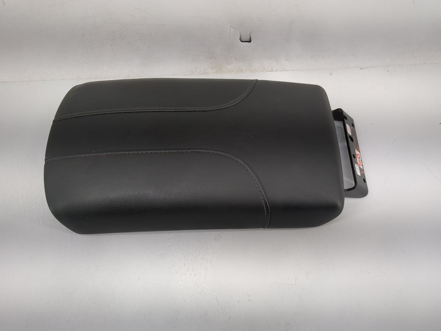 2020 Nissan Rogue Center Console Armrest Cover Lid Fits OEM Used Auto Parts - Oemusedautoparts1.com