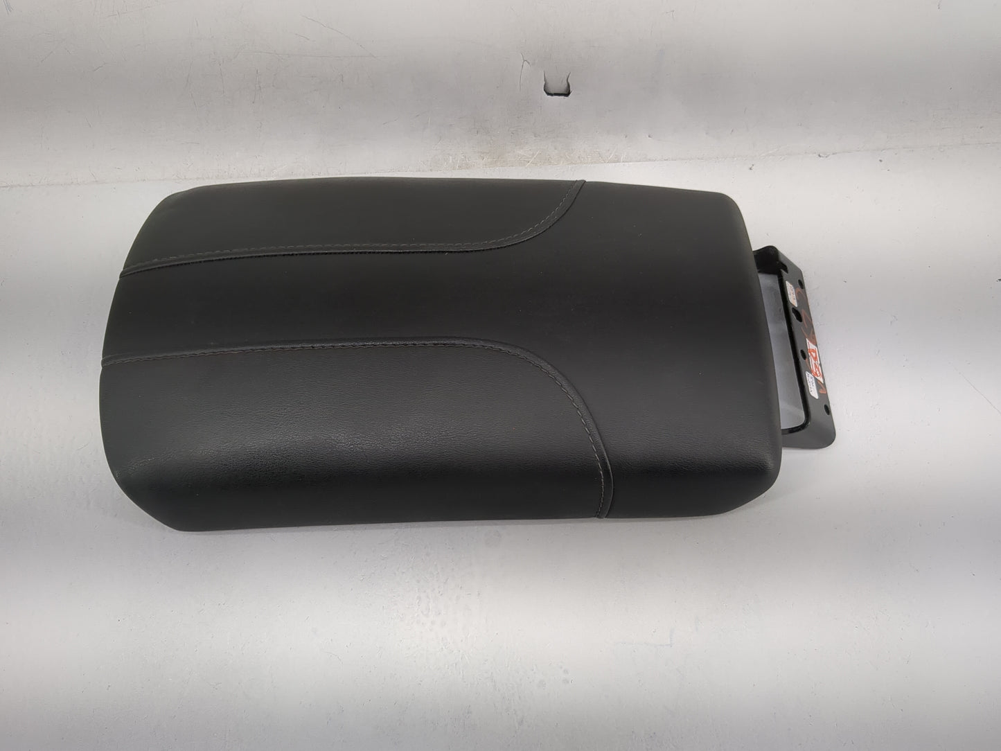 2020 Nissan Rogue Center Console Armrest Cover Lid Fits OEM Used Auto Parts - Oemusedautoparts1.com