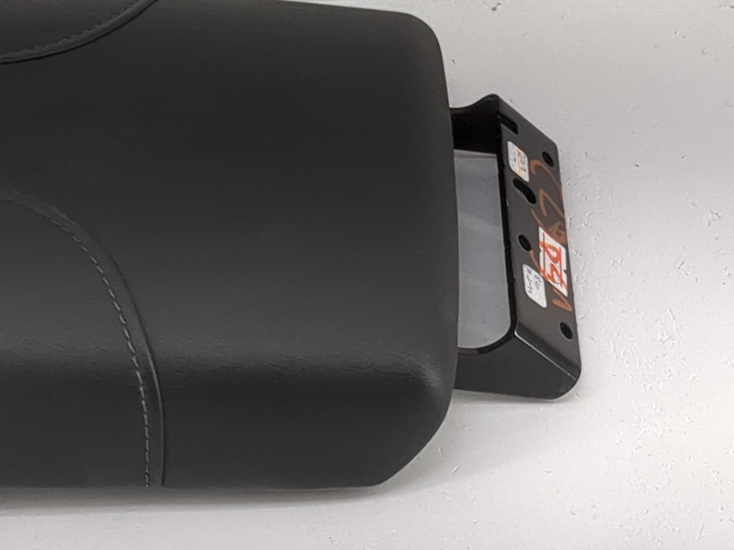 2020 Nissan Rogue Center Console Armrest Cover Lid Fits OEM Used Auto Parts - Oemusedautoparts1.com