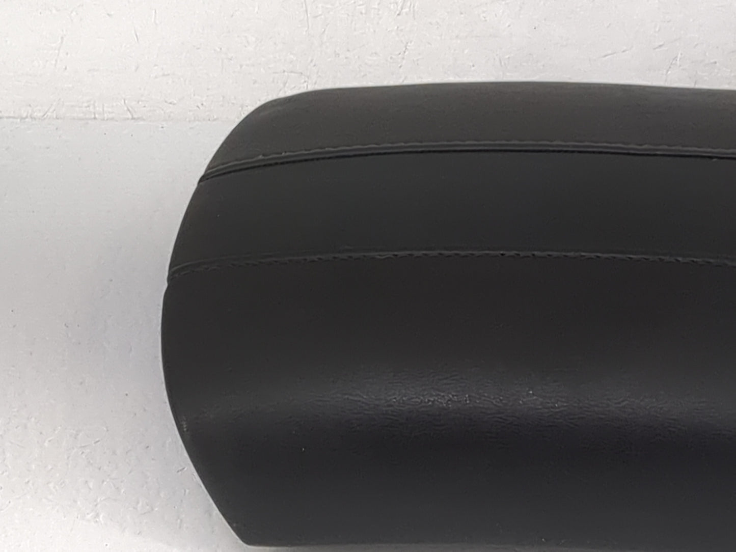 2020 Nissan Rogue Center Console Armrest Cover Lid Fits OEM Used Auto Parts - Oemusedautoparts1.com