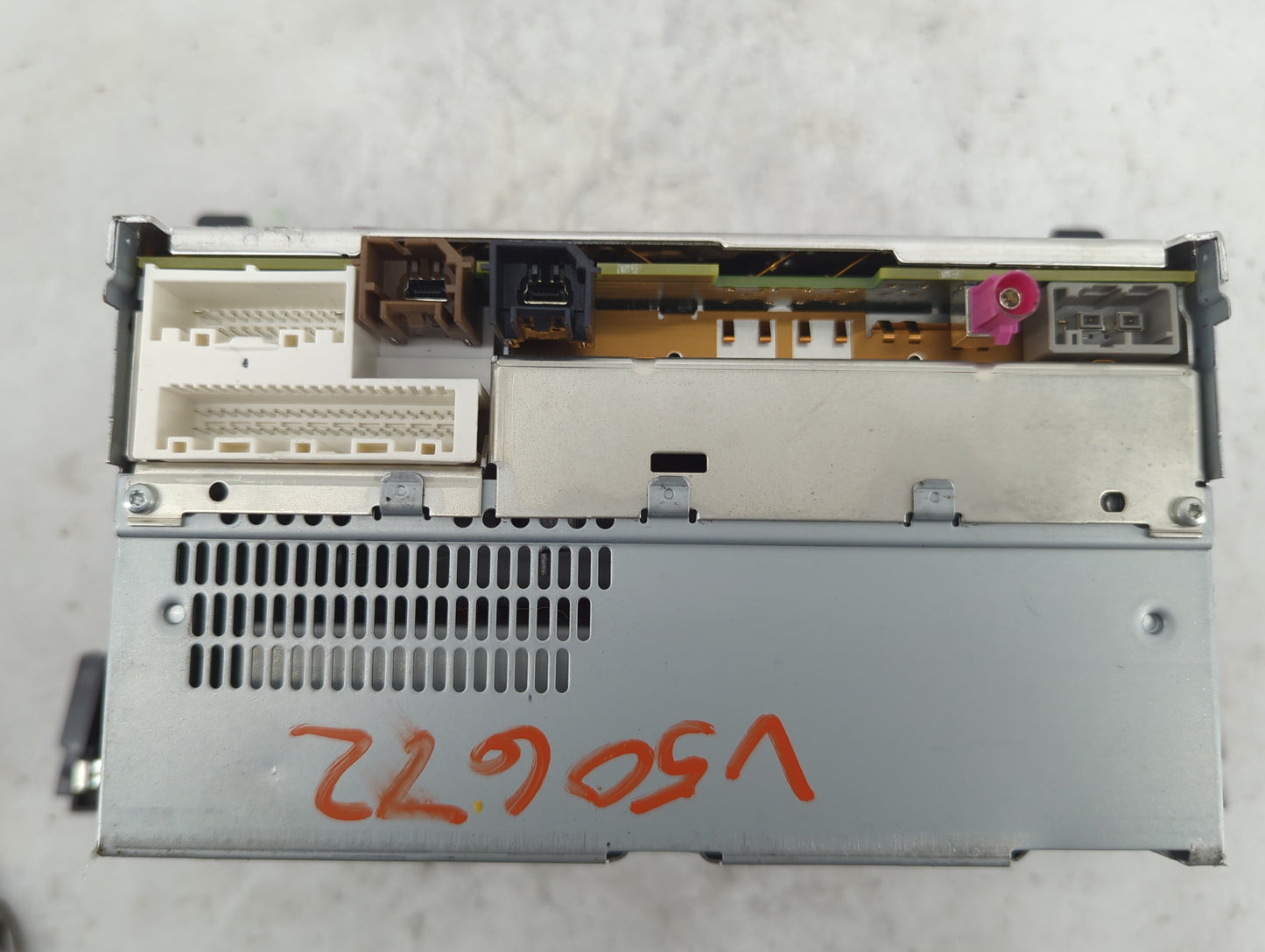 2018-2020 Nissan Rogue Radio AM FM Cd Player Receiver Replacement P/N:2591A8FM0C 7505751067, AIVIP32R0 Fits Fits 2018 2019 2