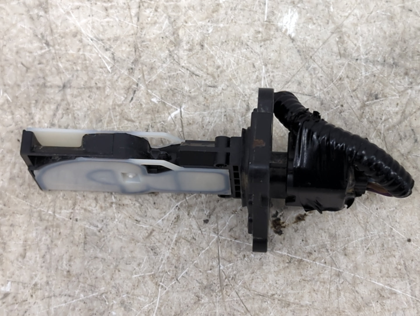 2017-2020 Nissan Rogue Mass Air Flow Meter Maf 1486555 - Oemusedautoparts1.com