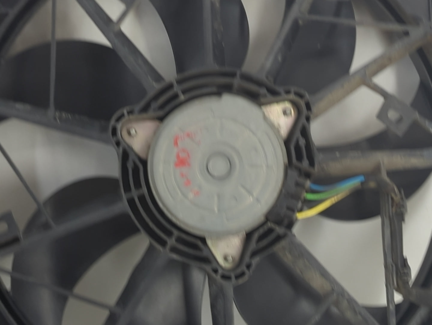 2014-2020 Nissan Rogue Electric Radiator Cooling Fan Motor Assembly Fits Fits 2014 2015 2016 2017 2018 2019 2020 OEM Used Au