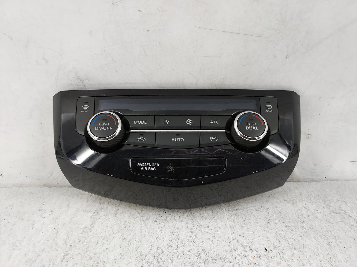 2017-2022 Nissan Rogue Climate Control Module Temperature AC/Heater Replacement P/N:27500 5MA0A Y109A Fits OEM Used Auto Par