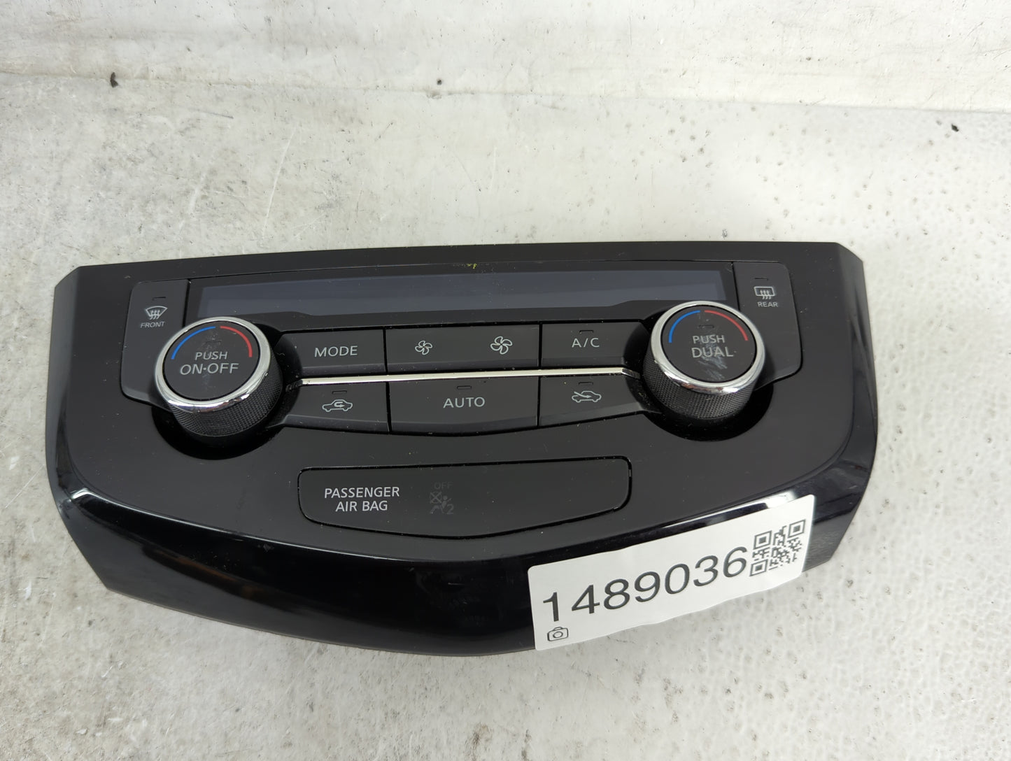 2017-2022 Nissan Rogue Climate Control Module Temperature AC/Heater Replacement P/N:27500 6MA0A T10936C A Fits OEM Used Auto