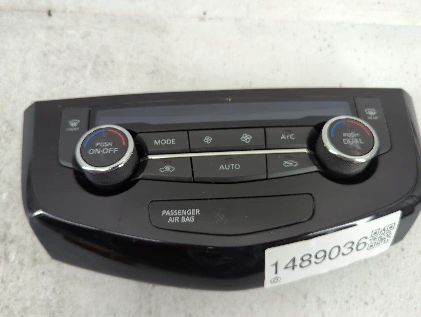 2017-2022 Nissan Rogue Climate Control Module Temperature AC/Heater Replacement P/N:27500 6MA0A T10936C A Fits OEM Used Auto