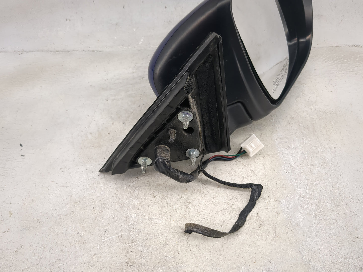 2017-2020 Nissan Rogue Passenger Side View Mirror - Right Door Mirror OEM Used - Oemusedautoparts1.com