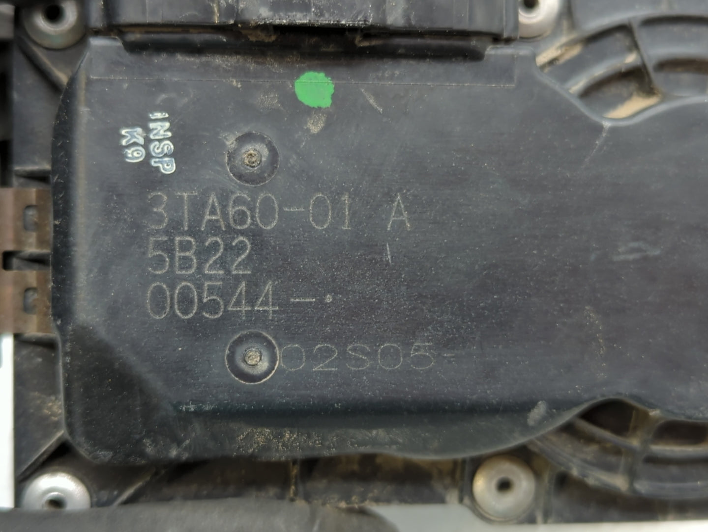 2014-2019 Nissan Rogue Throttle Body P/N:3TA60-01 C 3TA60-01 B, 3TA60-01 A Fits Fits 2013 2014 2015 2016 2017 2018 2019 OEM 