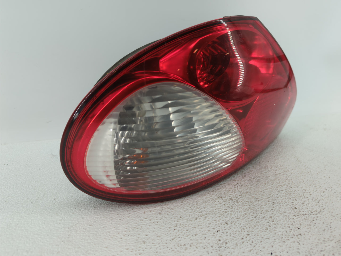 2017-2019 Nissan Rogue Tail Light Assembly Driver Left OEM P/N:8902 1757A Fits Fits 2017 2018 2019 OEM Used Auto Parts - Oem