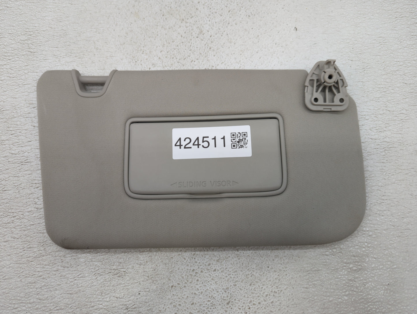2018-2020 Nissan Rogue Sun Visor Shade Replacement Passenger Right Mirror Fits Fits 2018 2019 2020 OEM Used Auto Parts - Oem