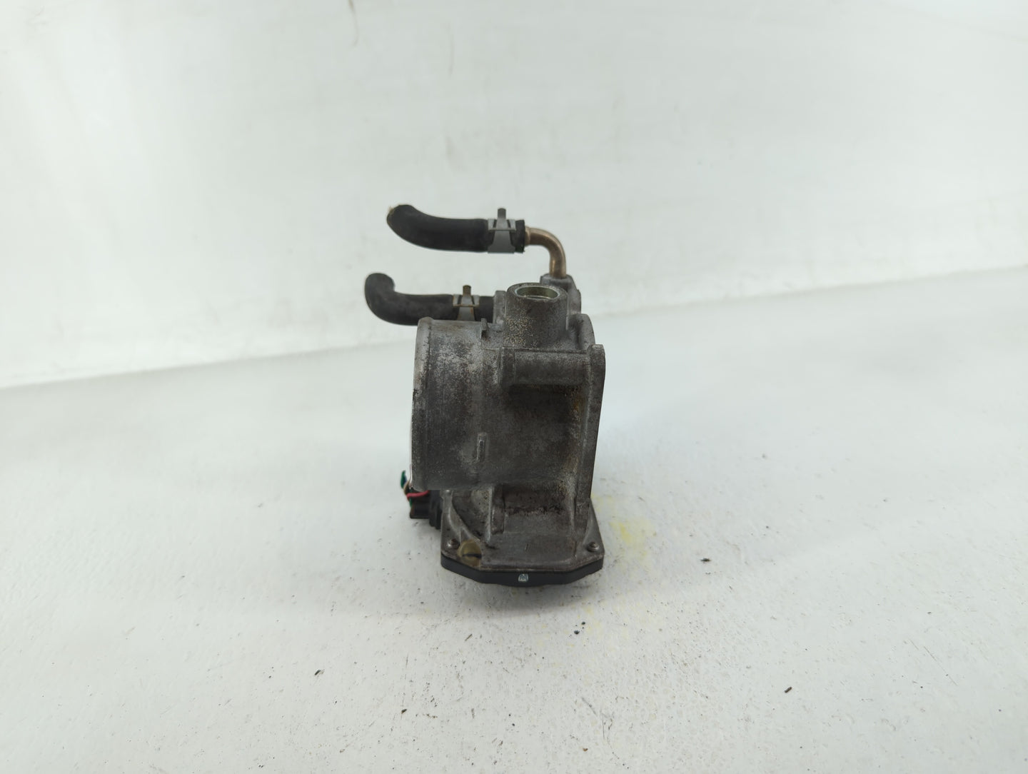 2014-2020 Nissan Rogue Throttle Body P/N:3TA60-01 C 3TA60-01 B, 3TA60-01 A Fits Fits 2013 2014 2015 2016 2017 2018 2019 2020