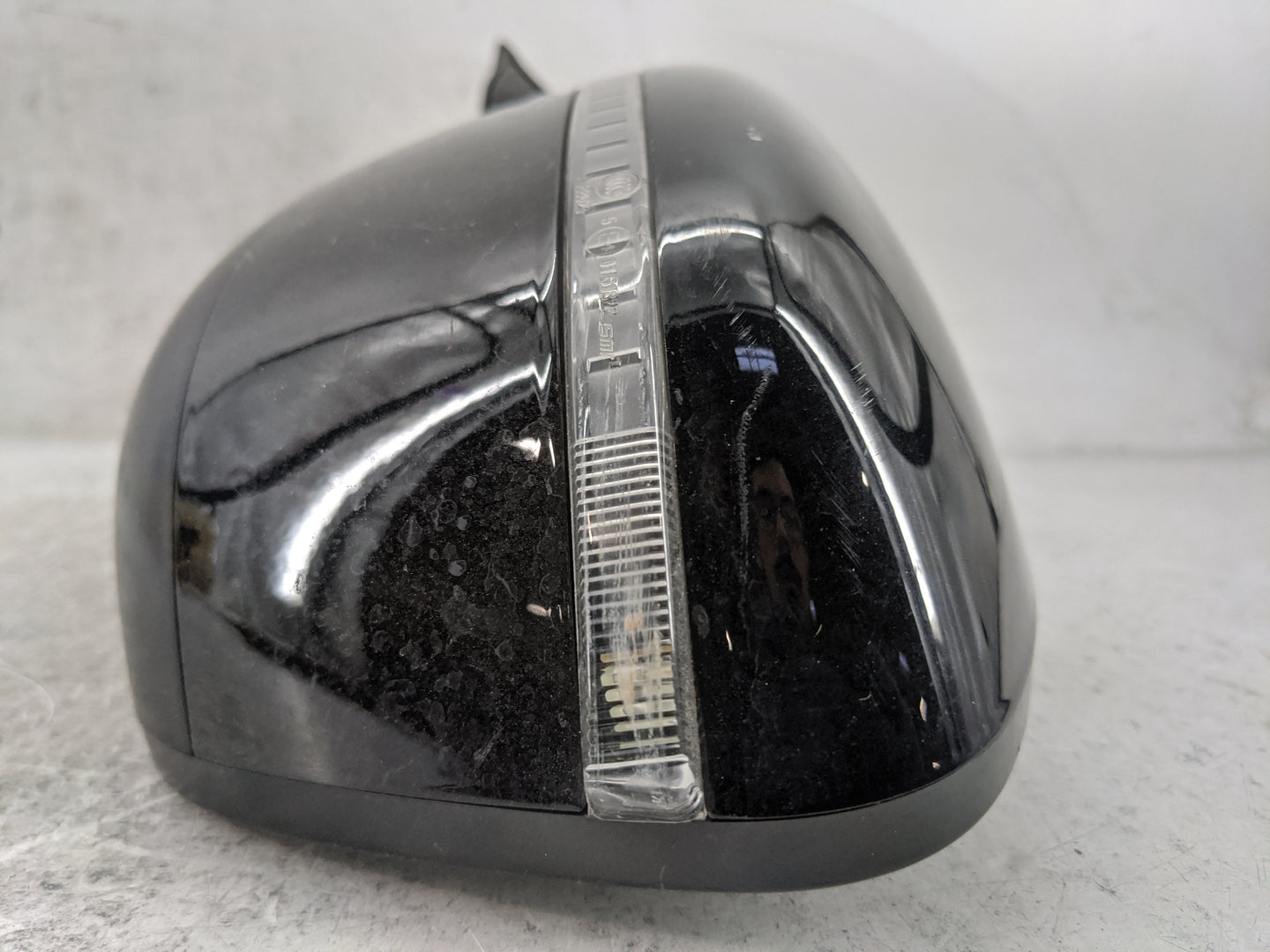 2017-2020 Nissan Rogue Driver Side View Mirror - Left Door Mirror OEM Used - Oemusedautoparts1.com