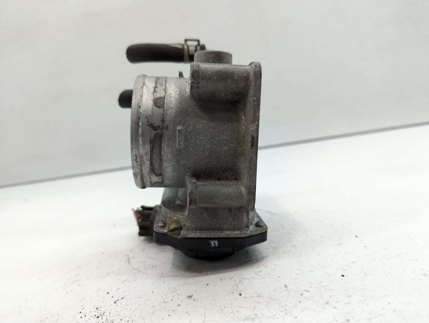 2014-2020 Nissan Rogue Throttle Body P/N:3TA60-01 Fits Fits 2013 2014 2015 2016 2017 2018 2019 2020 OEM Used Auto Parts - Oe