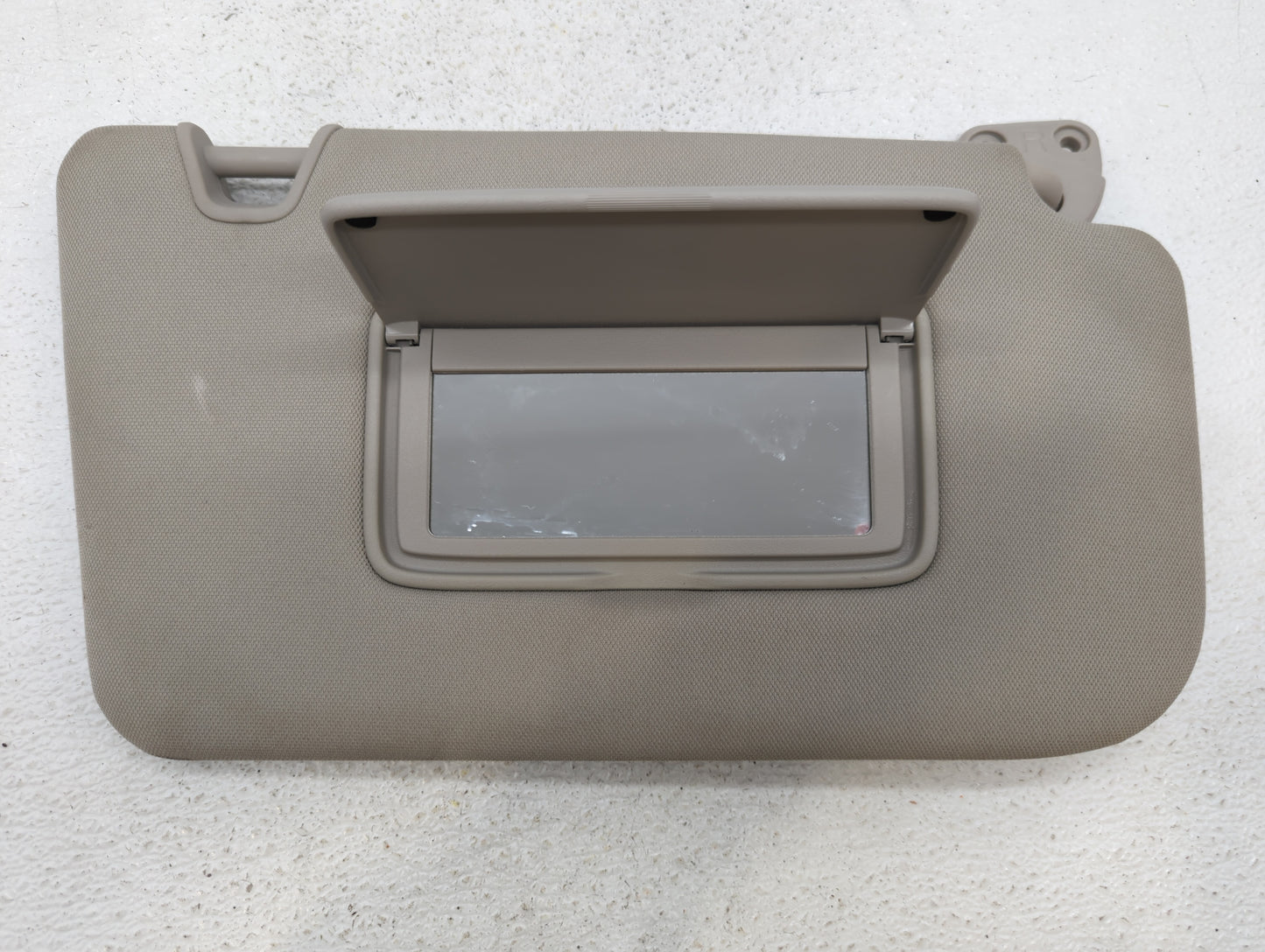 2018-2020 Nissan Rogue Sun Visor Shade Replacement Passenger Right Mirror Fits Fits 2018 2019 2020 OEM Used Auto Parts - Oem