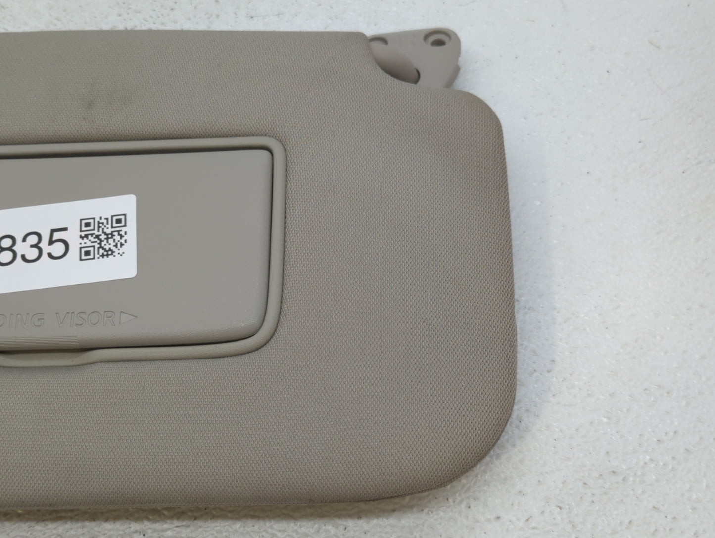 2018-2020 Nissan Rogue Sun Visor Shade Replacement Passenger Right Mirror Fits Fits 2018 2019 2020 OEM Used Auto Parts - Oem