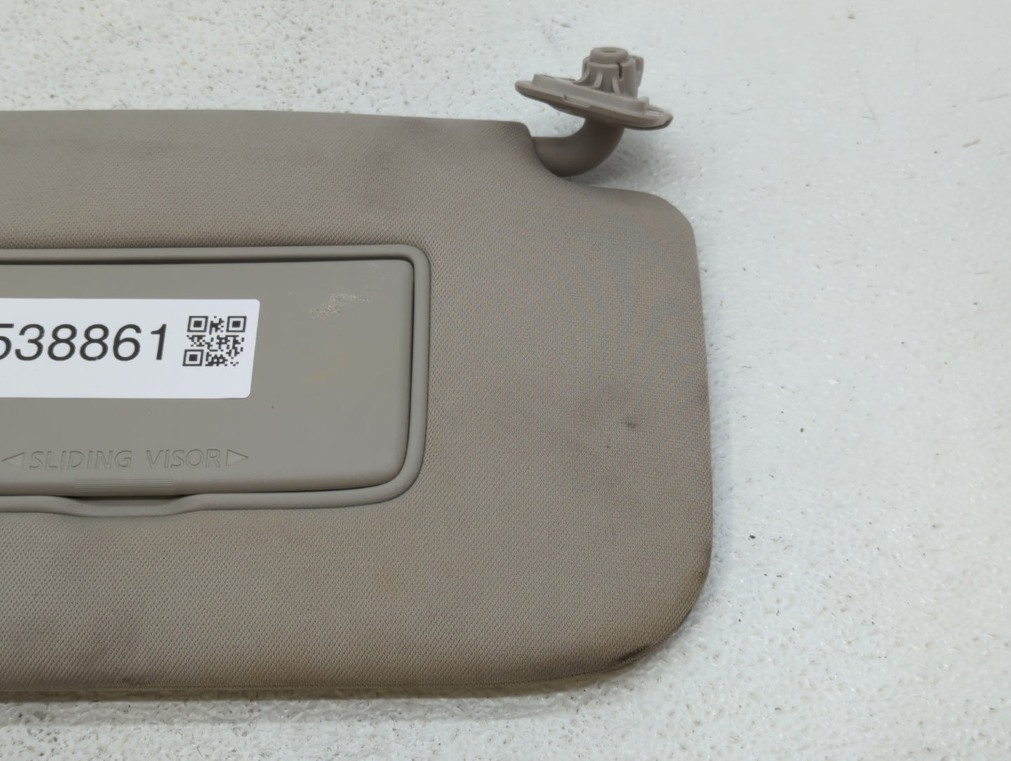 2018-2020 Nissan Rogue Sun Visor Shade Replacement Passenger Right Mirror Fits Fits 2018 2019 2020 OEM Used Auto Parts - Oem