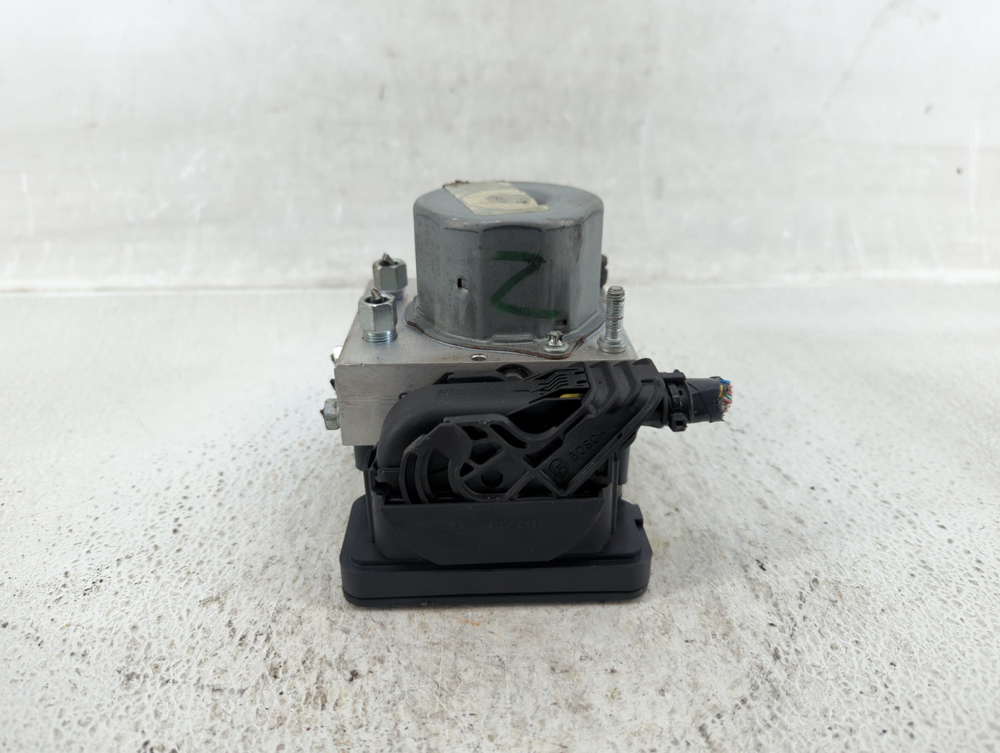 2018-2020 Nissan Rogue ABS Pump Control Module Replacement Fits Fits 2018 2019 2020 OEM Used Auto Parts - Oemusedautoparts1.