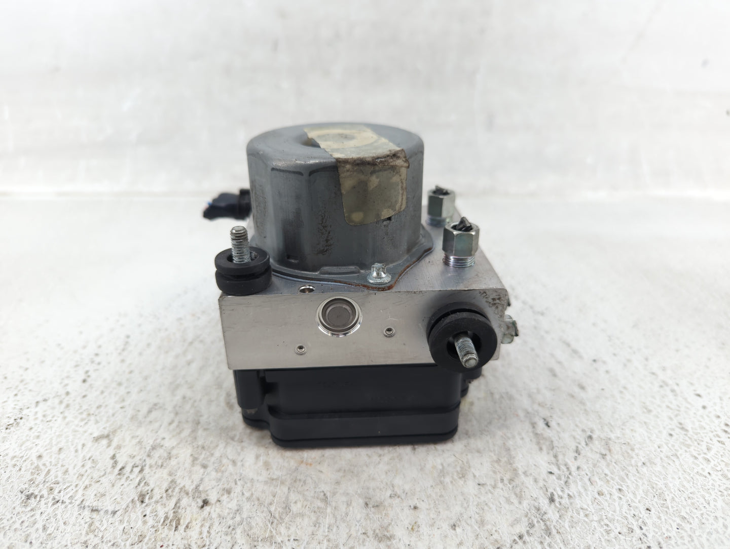 2018-2020 Nissan Rogue ABS Pump Control Module Replacement Fits Fits 2018 2019 2020 OEM Used Auto Parts - Oemusedautoparts1.