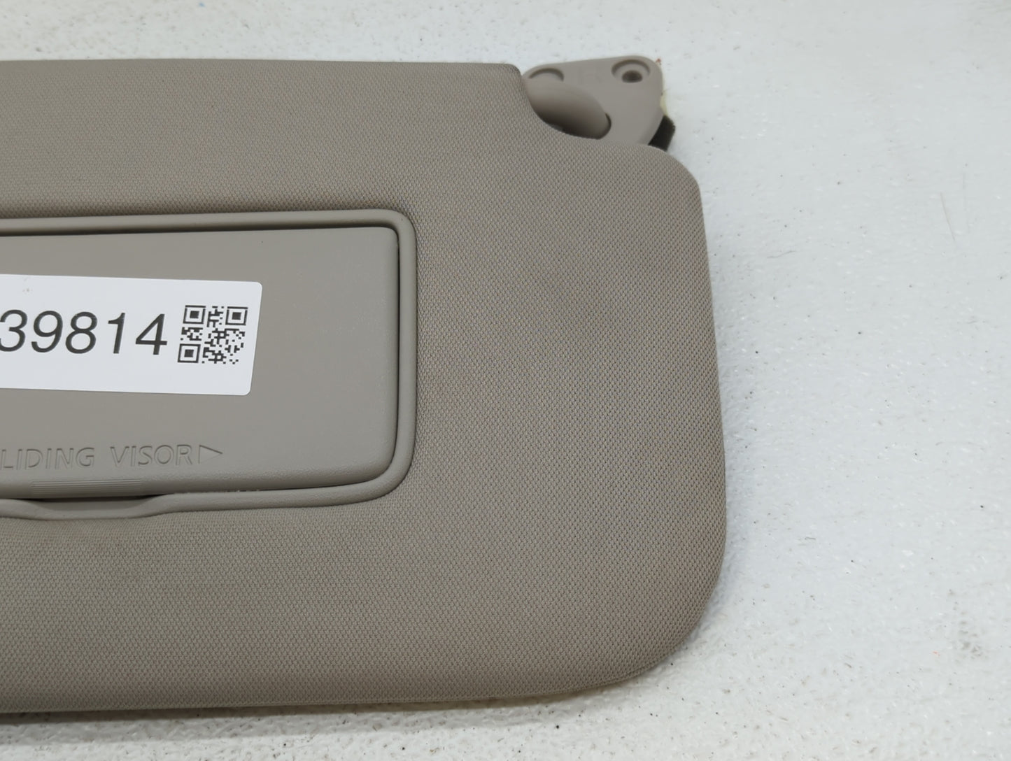 2018-2020 Nissan Rogue Sun Visor Shade Replacement Passenger Right Mirror Fits Fits 2018 2019 2020 OEM Used Auto Parts - Oem