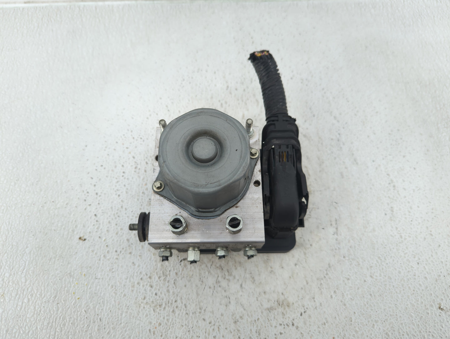 2019-2020 Nissan Rogue ABS Pump Control Module Replacement P/N:47660 7FM5A Fits Fits 2019 2020 OEM Used Auto Parts - Oemused