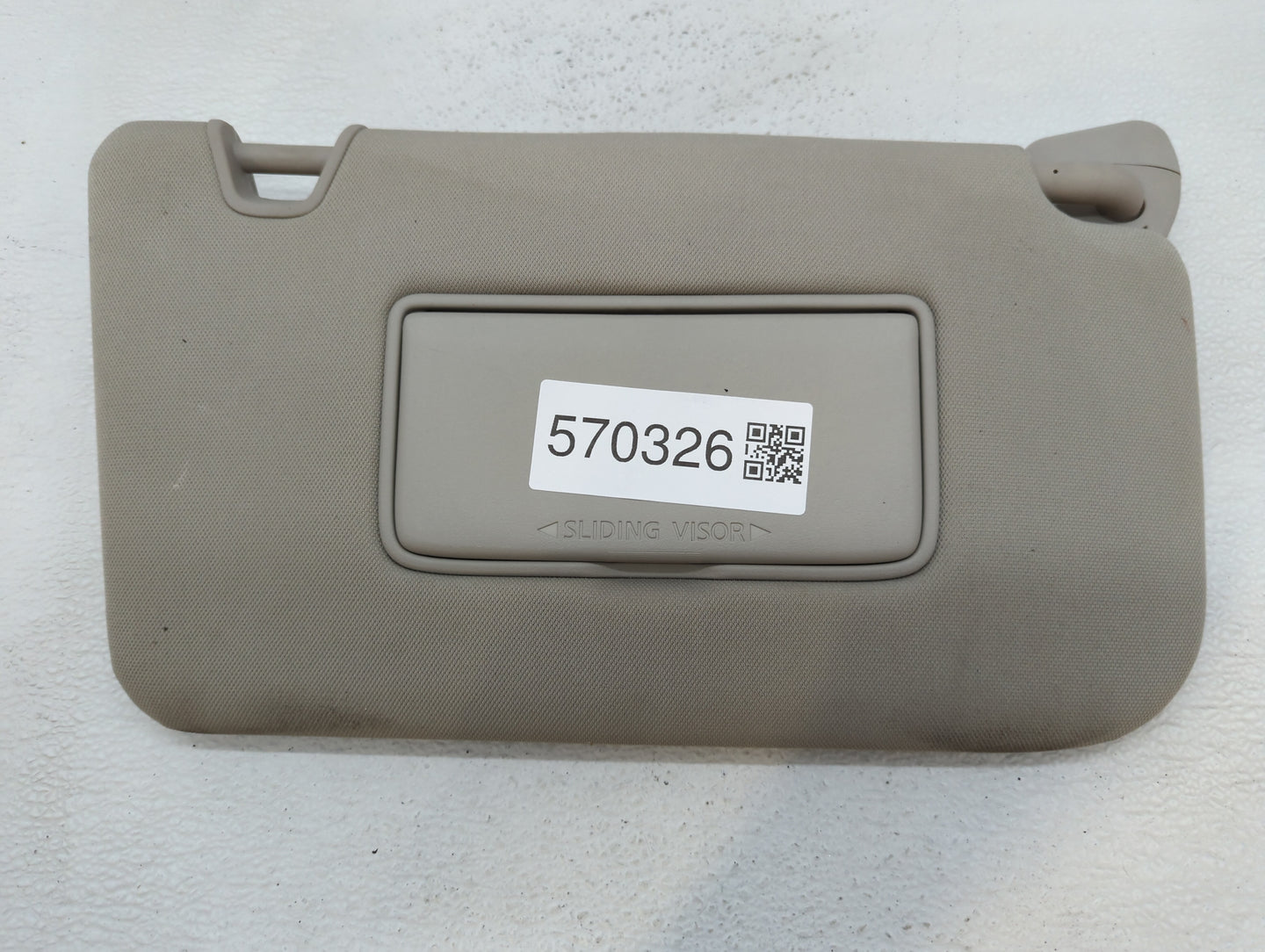 2018-2020 Nissan Rogue Sun Visor Shade Replacement Passenger Right Mirror Fits Fits 2018 2019 2020 OEM Used Auto Parts - Oem
