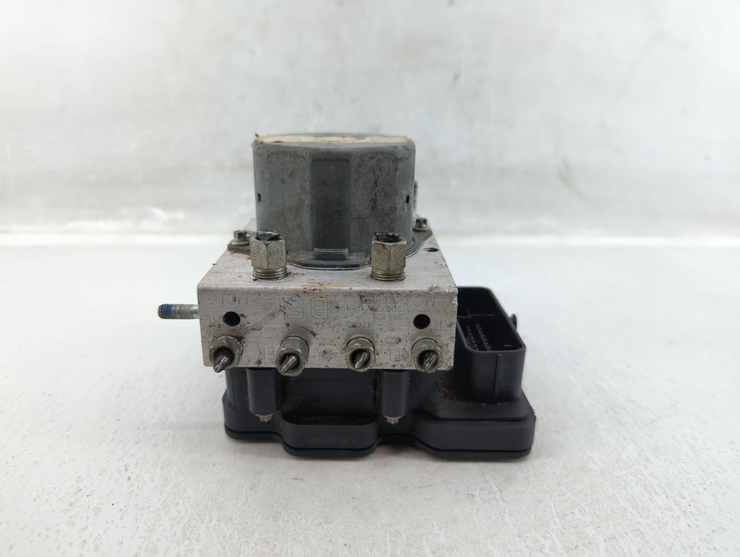 2018-2020 Nissan Rogue ABS Pump Control Module Replacement P/N:200720 268 829, 47660 9TF2A Fits Fits 2018 2019 2020 OEM Used