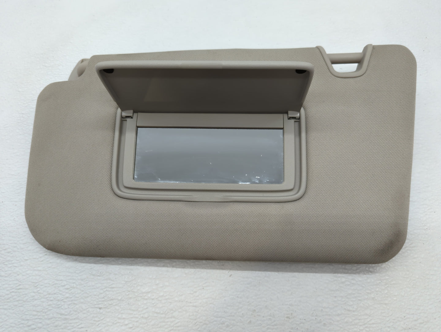 2018-2020 Nissan Rogue Sun Visor Shade Replacement Driver Left Mirror Fits Fits 2018 2019 2020 OEM Used Auto Parts - Oemused