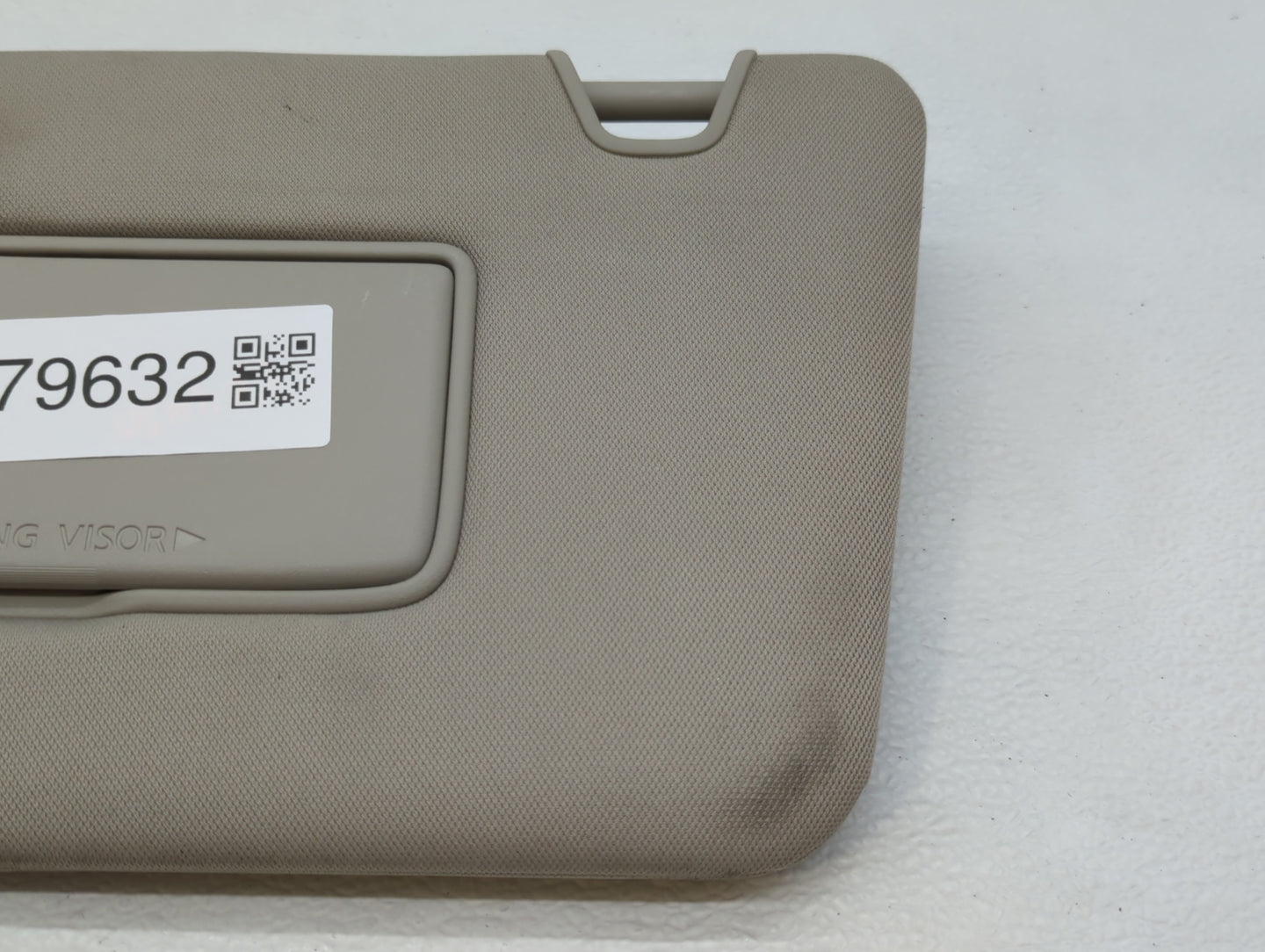 2018-2020 Nissan Rogue Sun Visor Shade Replacement Driver Left Mirror Fits Fits 2018 2019 2020 OEM Used Auto Parts - Oemused