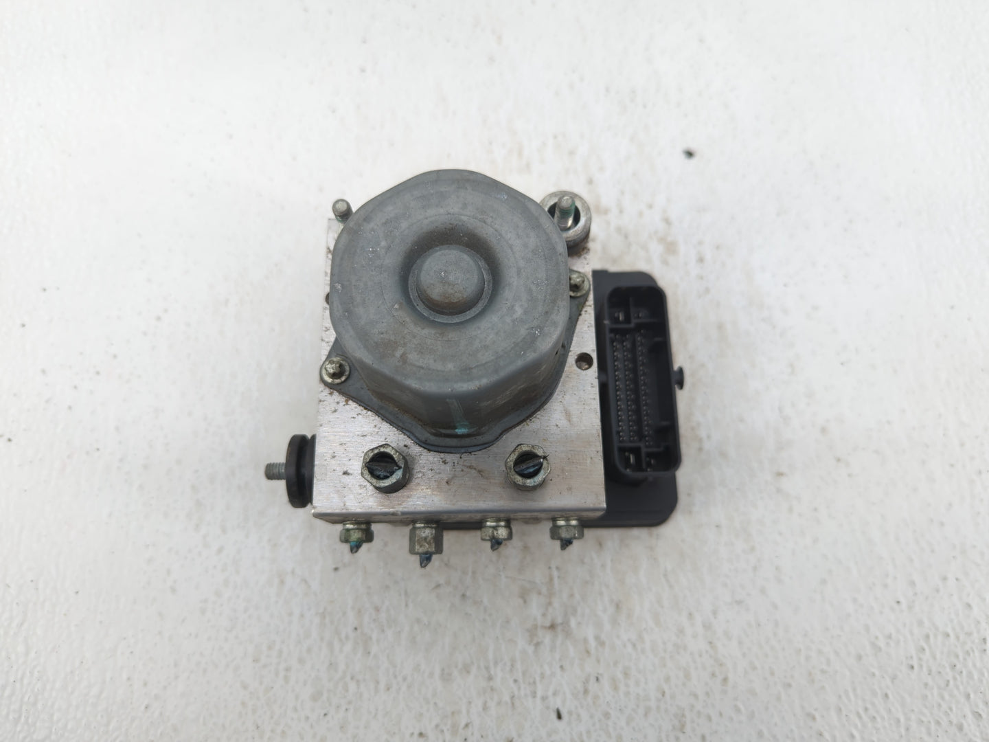 2019-2020 Nissan Rogue ABS Pump Control Module Replacement P/N:47660 5HT3A Fits Fits 2019 2020 OEM Used Auto Parts - Oemused