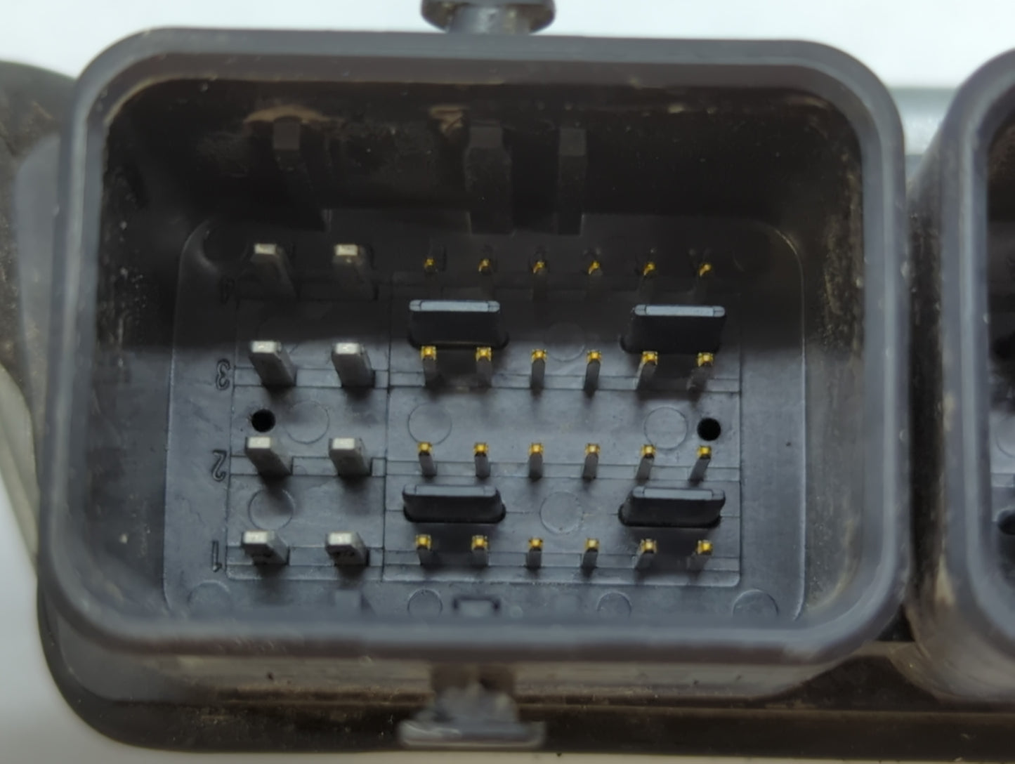 2018-2020 Nissan Rogue PCM Engine Control Computer ECU ECM PCU OEM P/N:NEC043-618 Fits Fits 2018 2019 2020 OEM Used Auto Par
