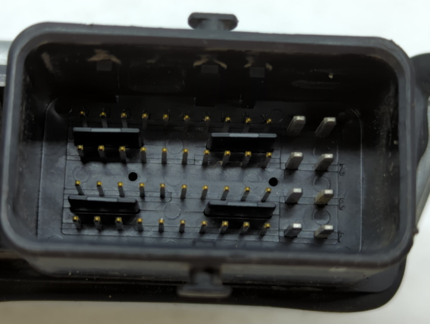 2018-2020 Nissan Rogue PCM Engine Control Computer ECU ECM PCU OEM P/N:NEC043-618 Fits Fits 2018 2019 2020 OEM Used Auto Par