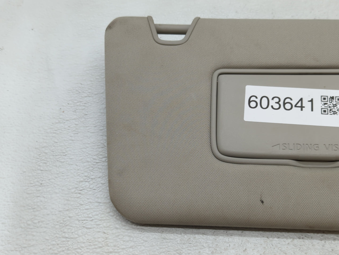2018-2020 Nissan Rogue Sun Visor Shade Replacement Passenger Right Mirror Fits Fits 2018 2019 2020 OEM Used Auto Parts - Oem