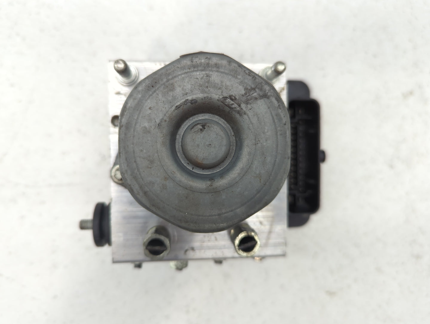 2019-2020 Nissan Rogue ABS Pump Control Module Replacement P/N:47660 7FM6A Fits Fits 2019 2020 OEM Used Auto Parts - Oemused