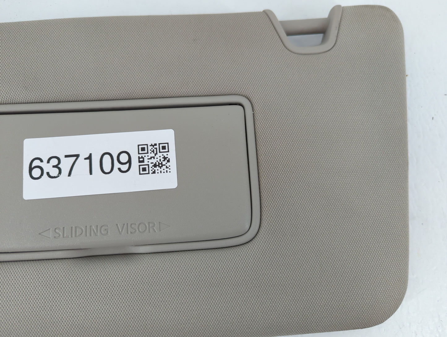 2018-2020 Nissan Rogue Sun Visor Shade Replacement Driver Left Mirror Fits Fits 2018 2019 2020 OEM Used Auto Parts - Oemused