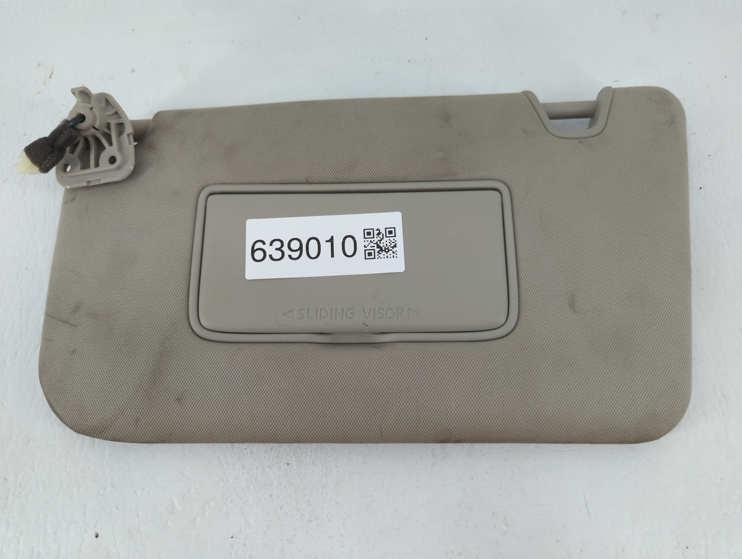 2018-2020 Nissan Rogue Sun Visor Shade Replacement Driver Left Mirror Fits Fits 2018 2019 2020 OEM Used Auto Parts - Oemused
