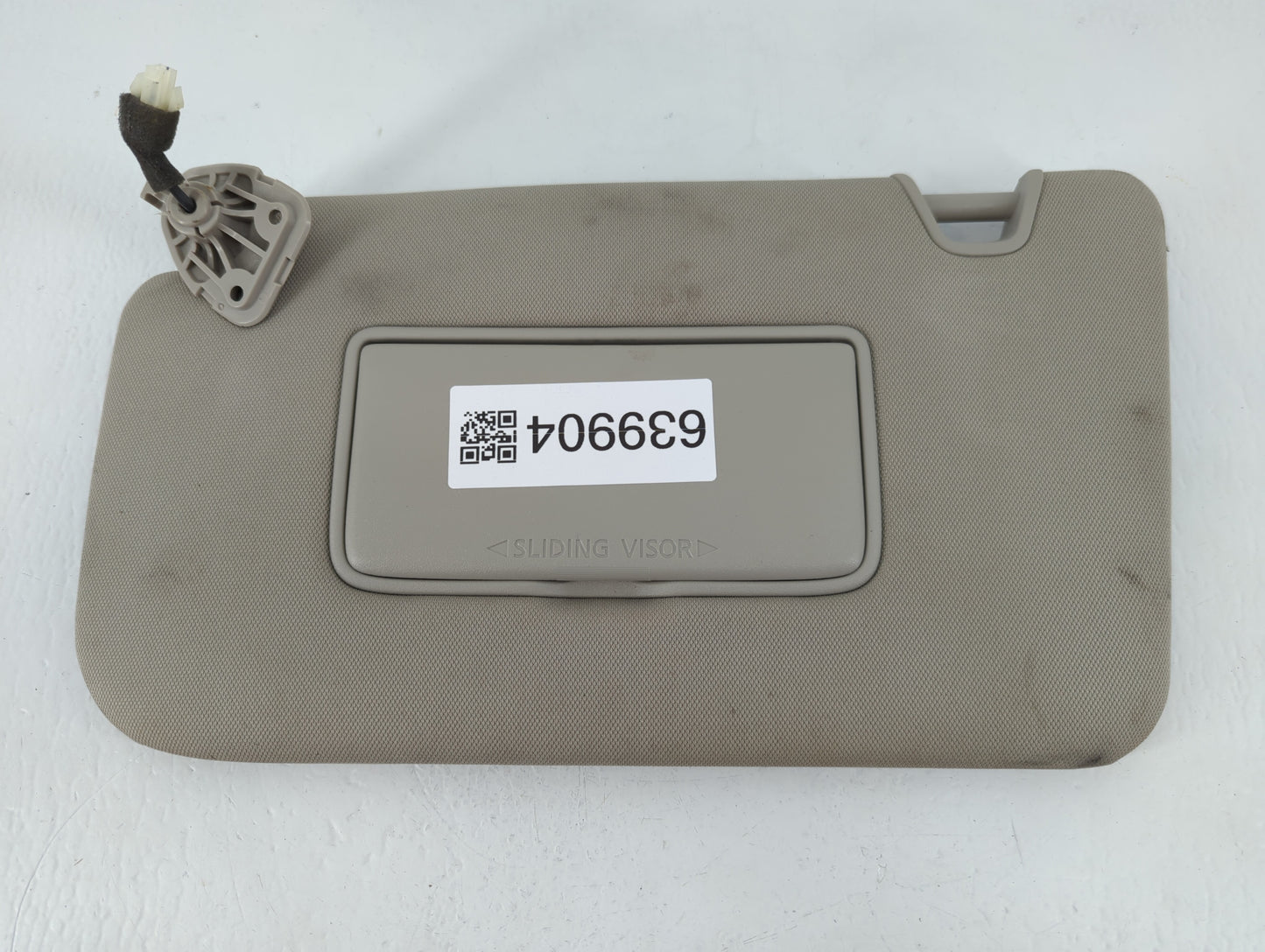 2018-2020 Nissan Rogue Sun Visor Shade Replacement Driver Left Mirror Fits Fits 2018 2019 2020 OEM Used Auto Parts - Oemused