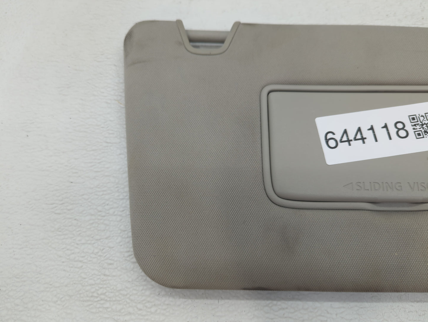 2018-2020 Nissan Rogue Sun Visor Shade Replacement Passenger Right Mirror Fits Fits 2018 2019 2020 OEM Used Auto Parts - Oem
