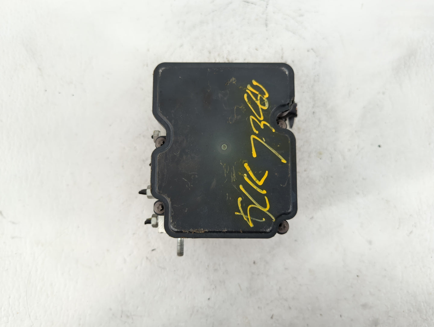 2018-2020 Nissan Rogue ABS Pump Control Module Replacement P/N:200 207 269 829, 47660 9TF2A Fits Fits 2018 2019 2020 OEM Use