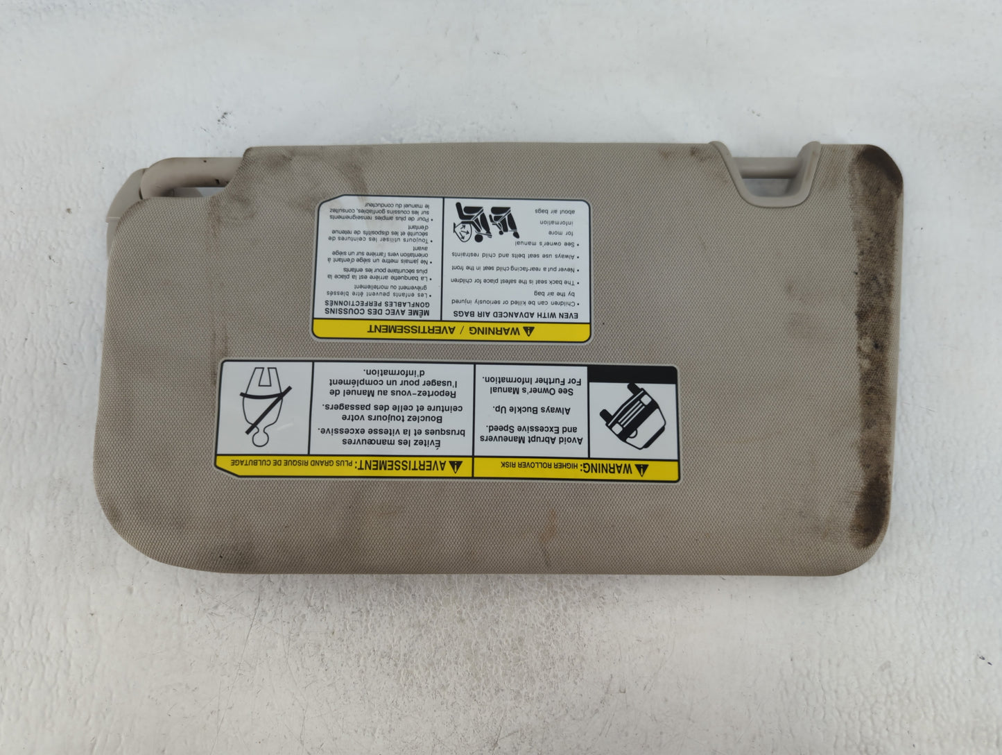 2018-2020 Nissan Rogue Sun Visor Shade Replacement Passenger Right Mirror Fits Fits 2018 2019 2020 OEM Used Auto Parts - Oem