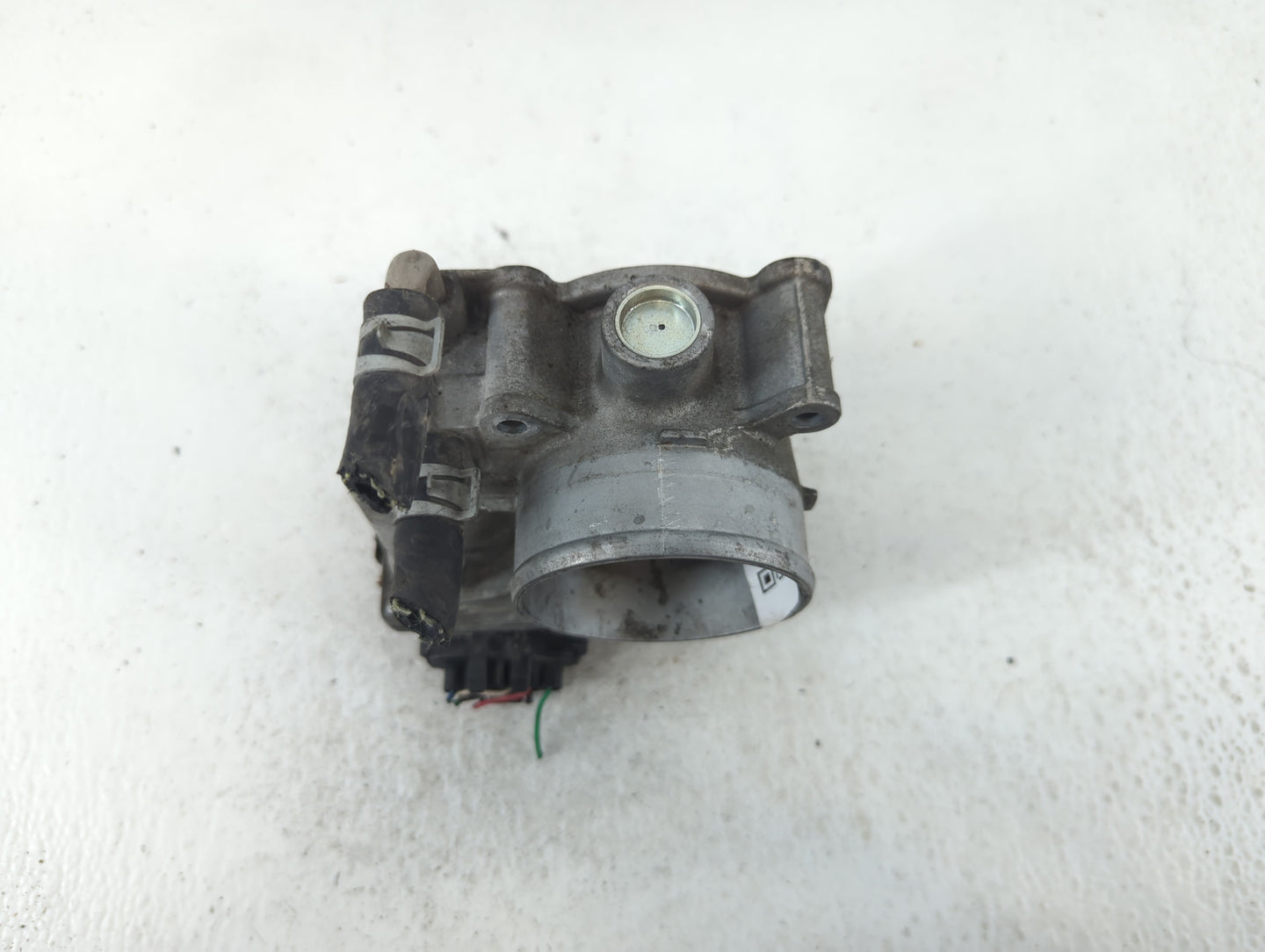 2014-2020 Nissan Rogue Throttle Body P/N:3TA60-01 C Fits Fits 2013 2014 2015 2016 2017 2018 2019 2020 OEM Used Auto Parts - 