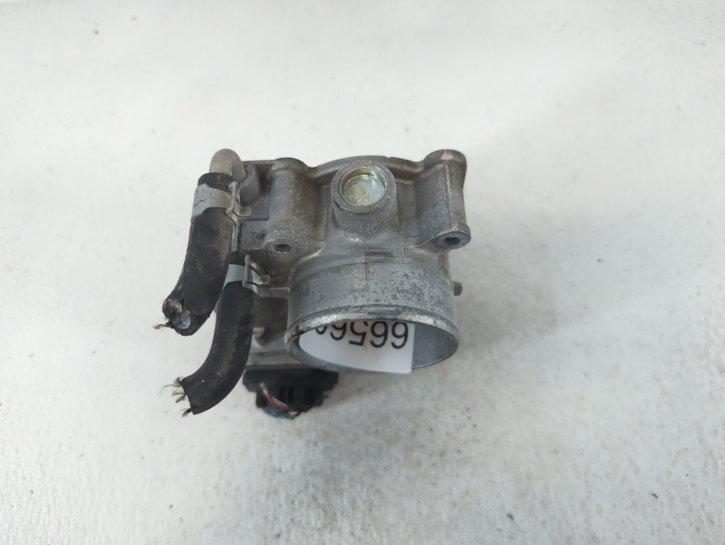 2014-2020 Nissan Rogue Throttle Body P/N:3TA60-01 C Fits Fits 2013 2014 2015 2016 2017 2018 2019 2020 OEM Used Auto Parts - 